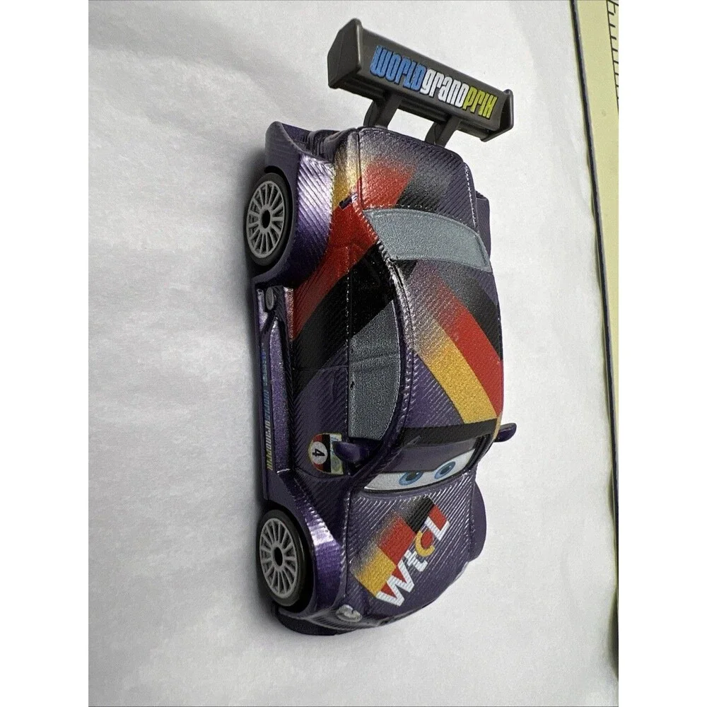 Mattel Disney Pixar Cars Max Schnell 1:55 scale die-cast Carbon Racers Edition
